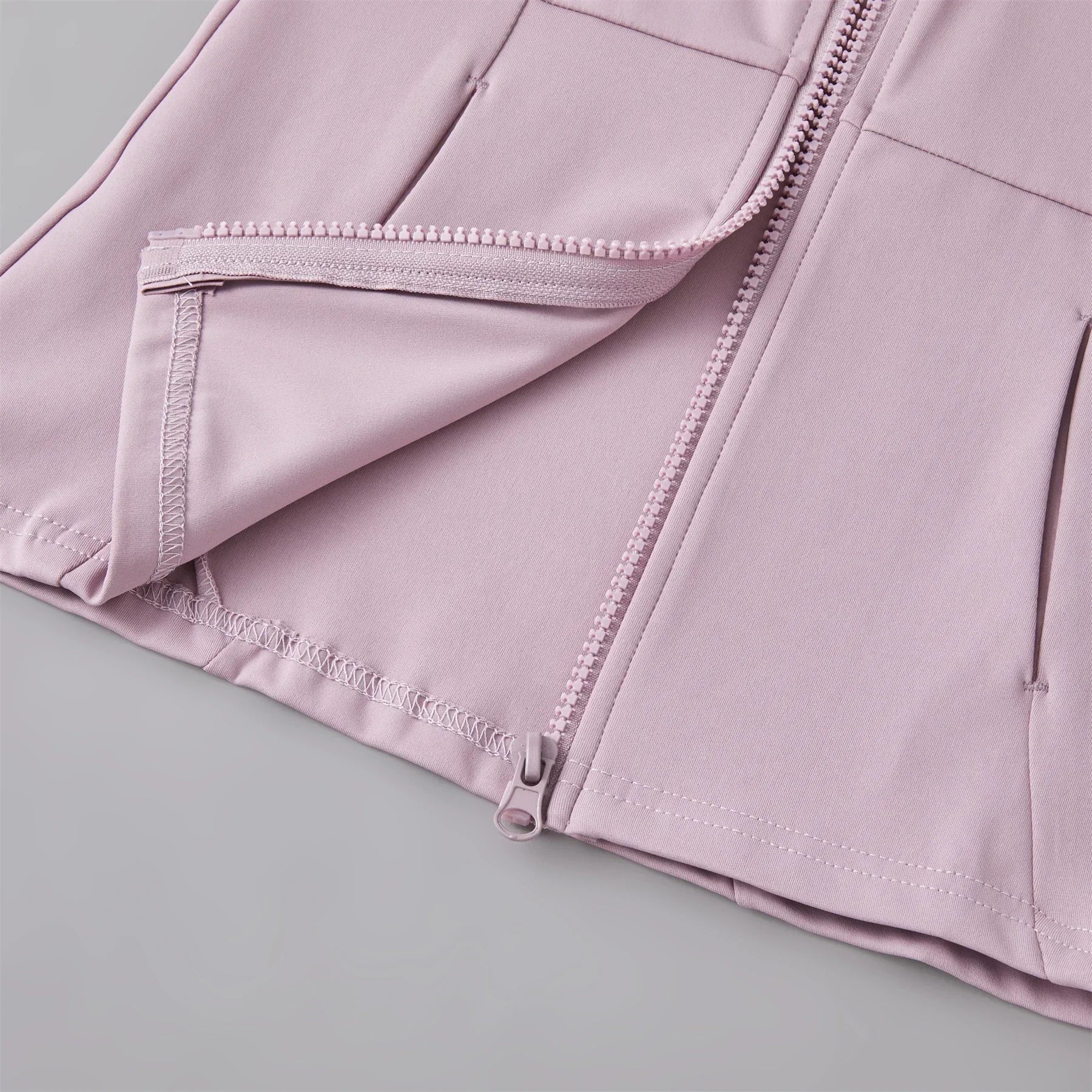 ActiveFlow Windbreaker: Women's Fitness Jacket